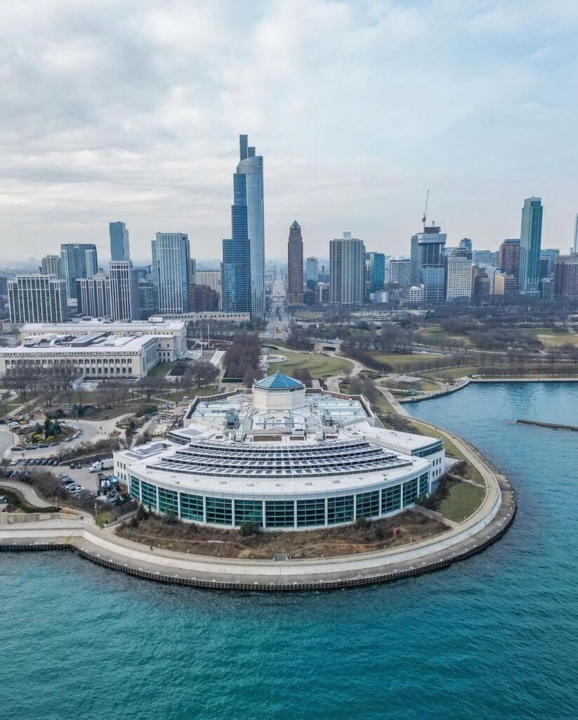 Things to Do in Chicago: 10 Must-See Places You Can’t Miss –