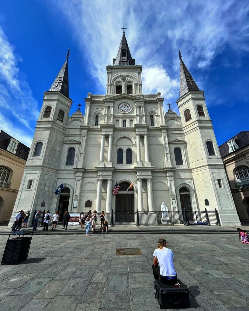 Things to Do in New Orleans: 10 Must-See Places You Can’t Miss –