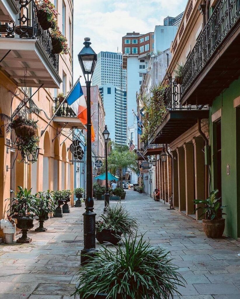 Things to Do in New Orleans: 10 Must-See Places You Can’t Miss –